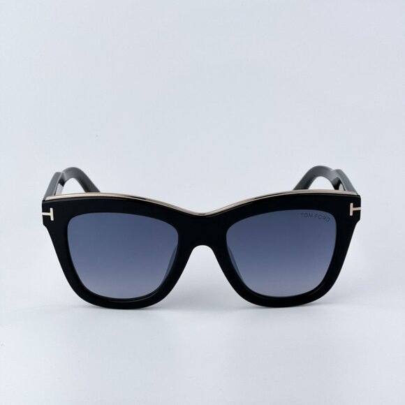 Tom Ford Women BRAND NEW Sunglasses JULIE Black Gradient Smoke Cat Eye FT0685 - Picture 6 of 14